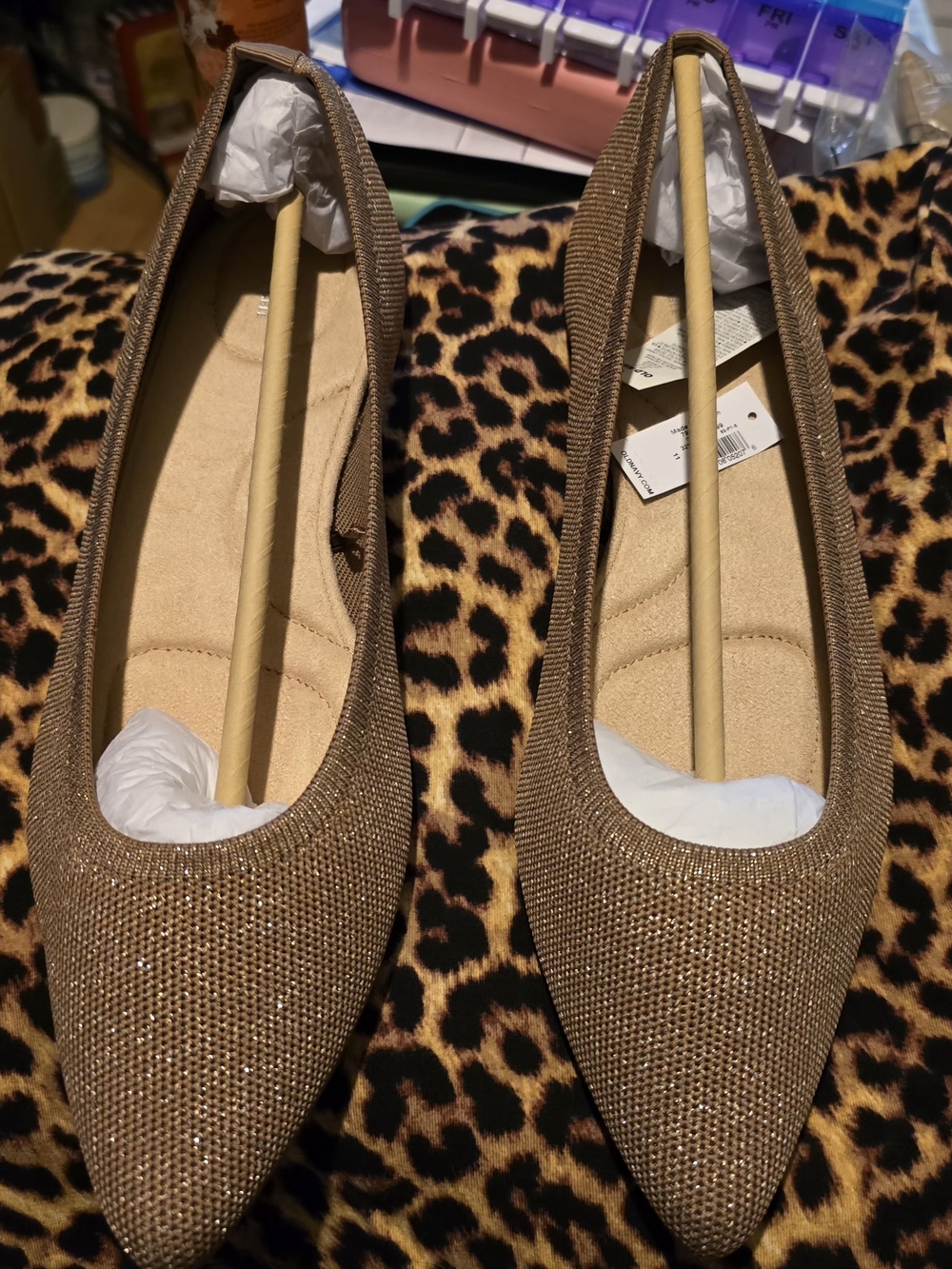NWT Old Navy Pointed Ballet Flats Size 11 Cocoa Fawn Color (Discontinued)